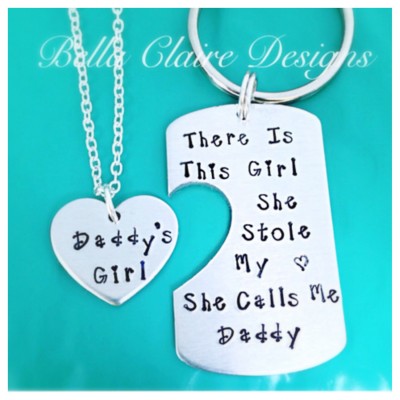Daddys Girl set, Set of 2 There's This Girl She Stole My Heart She Calls Me Daddy Daddy daughter necklace keychain set, heart necklace, dadd