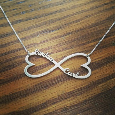 Endless Infinity / Silver Couple Name Necklace / Friendship Necklace /  Sign for Infinity / Eternal Love Necklace / Silver Infinity Symbol