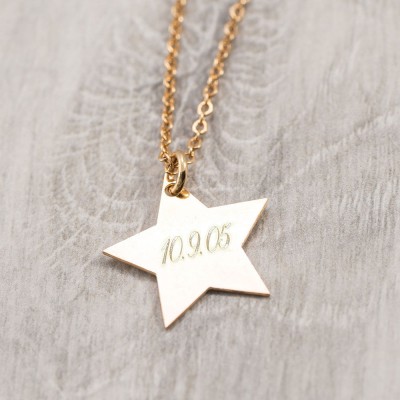 Engraved star necklace, gold engraved star, inscribed names necklace, engraved names necklace, star necklace, gift for mom, gold star