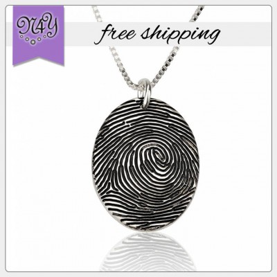 FREE SHIPPING* Fingerprint Necklace • Personalized Silver Fingerprint pendant • Meaningful Mother's Day Gifts • Fingerprint Pendant • SN1193