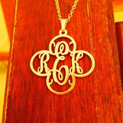 Gold Monogram Pendant / 18k Gold Plated Monogram Necklace / Flower Monagram Necklace / Initial Necklace / My Initial Necklace