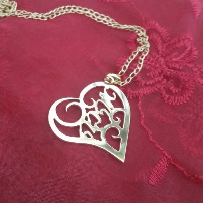 Hebrew necklace, Ahava necklace, love necklace, hebrew heart pendant, Jewish gifts, Jewish presents, Bat mitzvah gift, Jewish necklace,