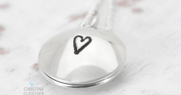 name necklace for girlfriend