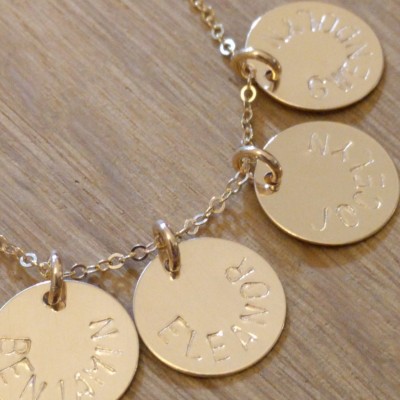 Mom Necklace Kids Names - Gold Disc Necklace - Personalized Jewelry - Personalized Christmas Gifts - Engraved Gold Grandmother Necklace