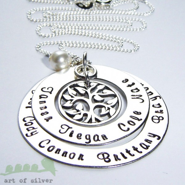 Mother's Day - Tree necklace - Hand stamped necklace - Grandma necklace - Personalized jewelry up to 8 names