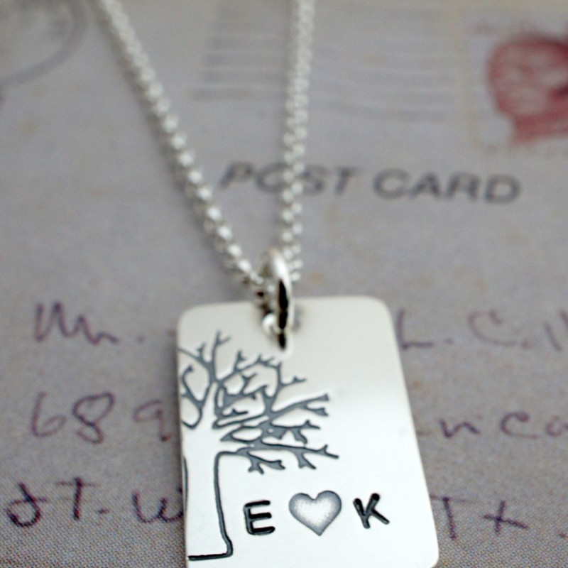 Under The Oak Tree Necklace - Now In Seoul