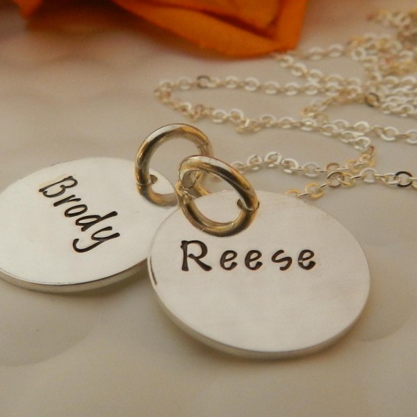 Personalized New Mom Necklace, Kids Name Jewelry, Two Name Necklace, Personalized Jewelry, Gift for Mom, Gift for wife, Custom Twin Gift