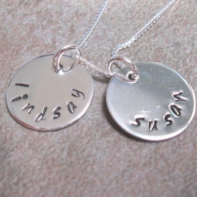 Personalized mom necklace, grandma necklace, sterling silver, two disc, hand stamped, mom, mommy, mother, gift for mom, gift for grandma