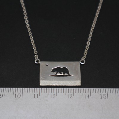Silver California State Flag Necklace Choker - CA Flag Jewelry, United State Flag Jewelry, Grizzly Bear Star Homeland Friendship Necklace