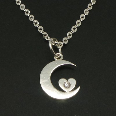 Silver Moon and Heart Necklace - Moon Jewelry, Celestial Jewelry, Crescent Moon Necklace, Moon Phase Necklace, Wolf Lovers Igft,