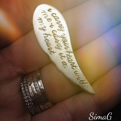 personalized customizable gift - i carry your heart with me - ANGEL WING - to remember my loved one - SIMAG