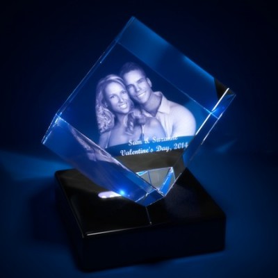 Square Crystal With Photo/Text Engraved Inside - Name My Jewelry ™