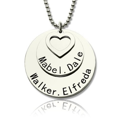 Disc Family Pendant Necklace Engraved Names in Silver - Name My Jewelry ™