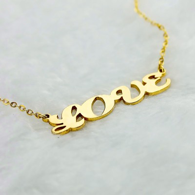 Solid Gold 18ct Capital Puff Font Name Necklace - Name My Jewelry ™