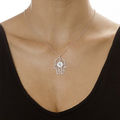 Silver personalized Initial Hamsa Necklace - Name My Jewelry ™