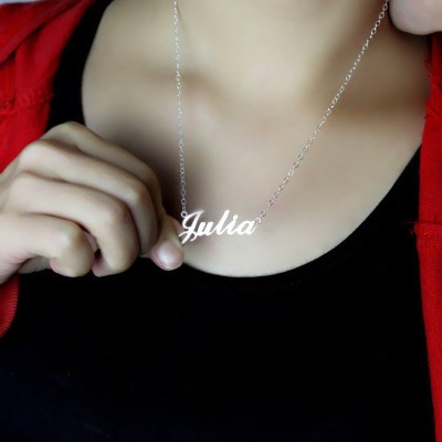 personalized Classic Name Necklace in Silver - Name My Jewelry ™