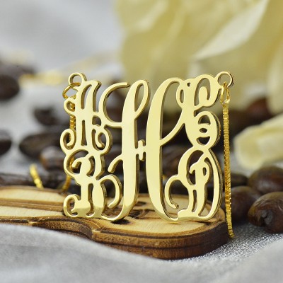 Gold Plated Family Monogram Necklace With 5 Initials - Name My Jewelry ™