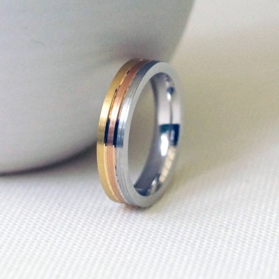 18ct Gold Striped Wedding Ring - Name My Jewelry ™