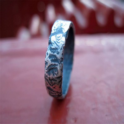 Rocky Outcrop Slim Ring - Name My Jewelry ™