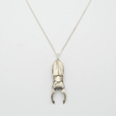 Arma Beetle Pendant - Name My Jewelry ™