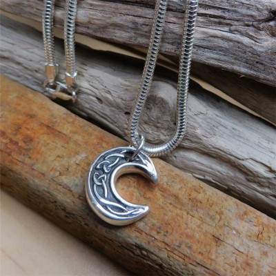 Celtic Moon - Name My Jewelry ™