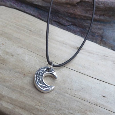 Celtic Moon - Name My Jewelry ™