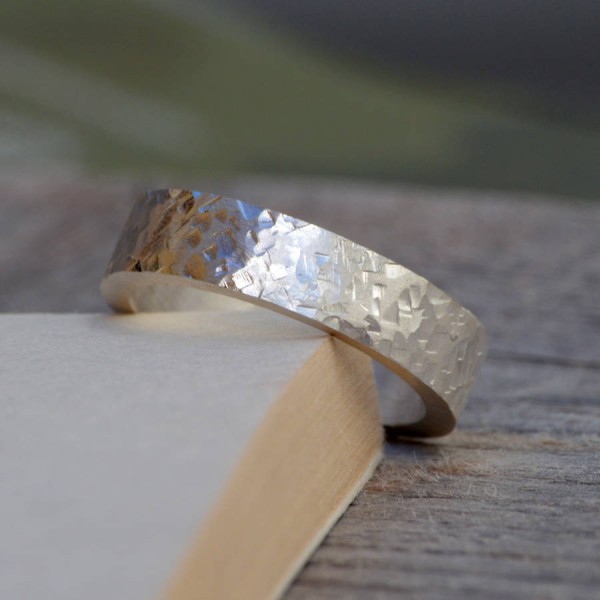 personalized Textured Wedding Band In Sterling Silver - Name My Jewelry ™
