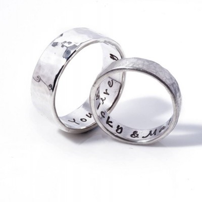 Hammered personalized Silver Ring - Name My Jewelry ™