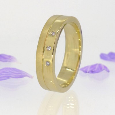 18ct Gold Handmade Mens Chunky Diamond Ring - Name My Jewelry ™