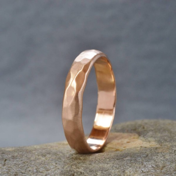 Handmade 18ct Rose Gold Hammered Wedding Ring - Name My Jewelry ™