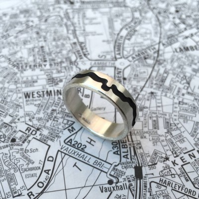 River Thames Cutout Ring - Name My Jewelry ™