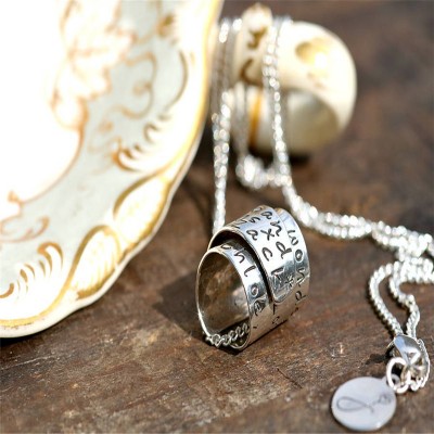 personalized Silver Scroll Necklace - Name My Jewelry ™