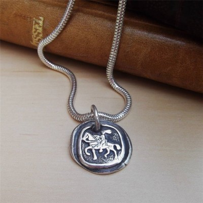 Silver Knight Pendant - Name My Jewelry ™