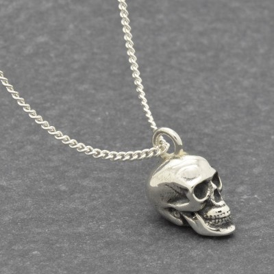 Silver Skull Pendant - Name My Jewelry ™
