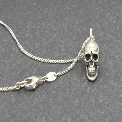 Silver Skull Pendant - Name My Jewelry ™