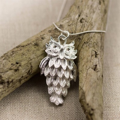 Silver Wise Owl Pendant - Name My Jewelry ™