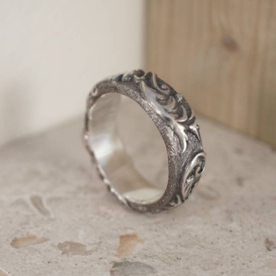 Victorian Scroll Ring - Name My Jewelry ™