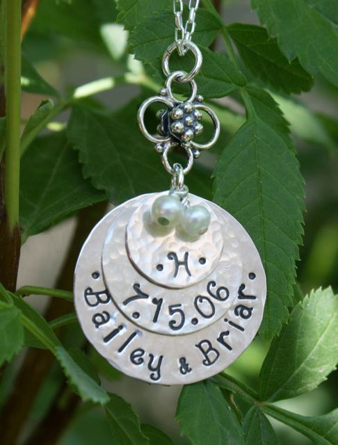 Personalized Mom Necklace - Sterling Silver Personalized Mom Jewelry - Family Jewelry - Grandma Jewelry / BEST SELLER Christmas Gift for Mom
