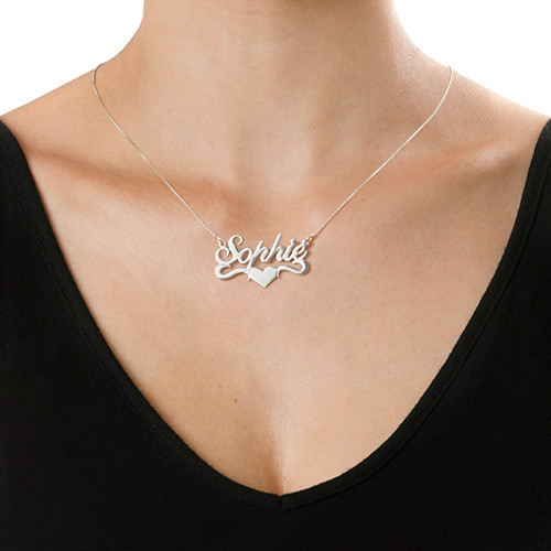 Silver Middle Heart Name Necklace - Name My Jewelry &trade;